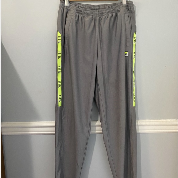 Fila Joggers - Picture 1 of 1